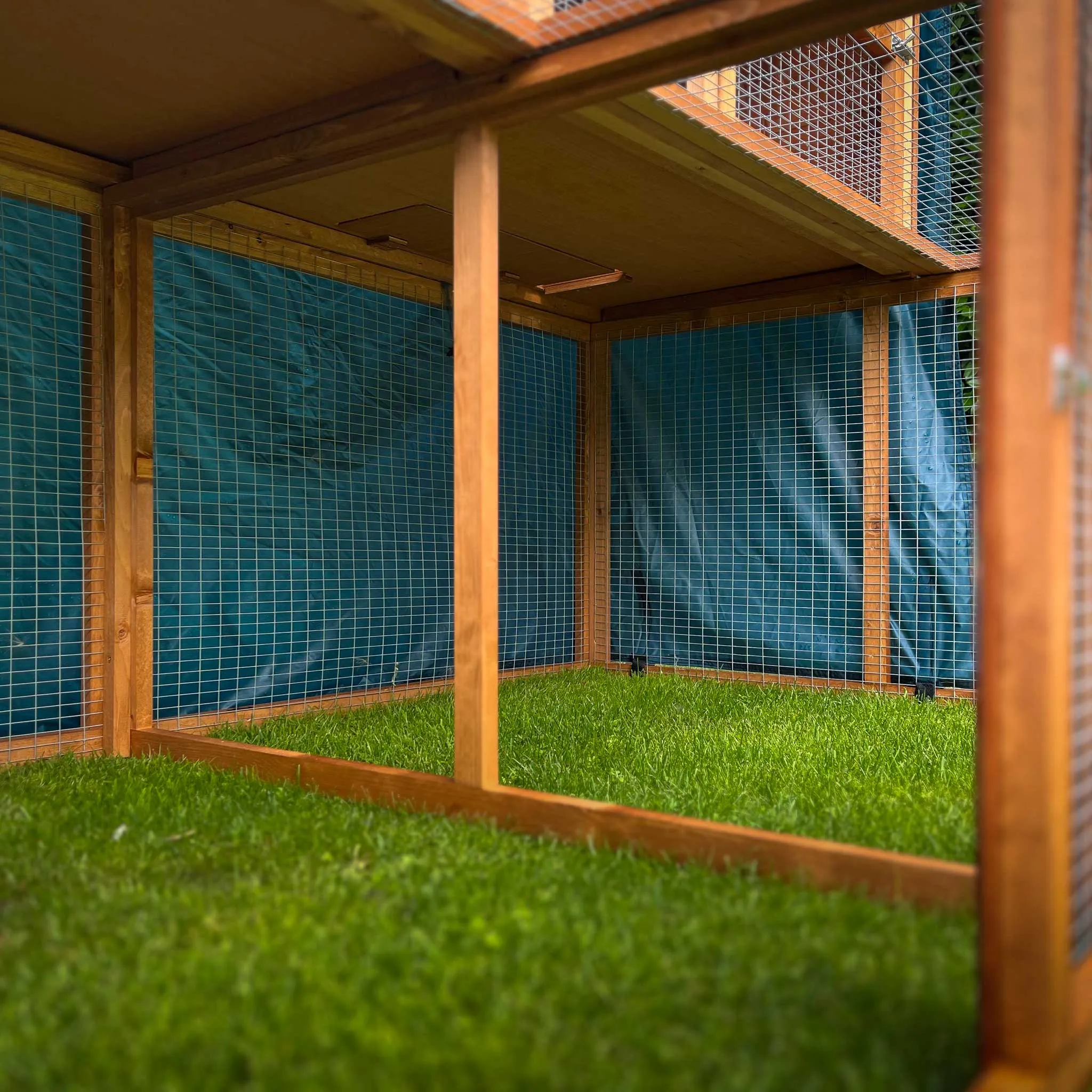 6ft Kendal Rabbit Hutch and Run Cover | Protect Your Hutch From The Weather With Day Dry™ Rain Covers