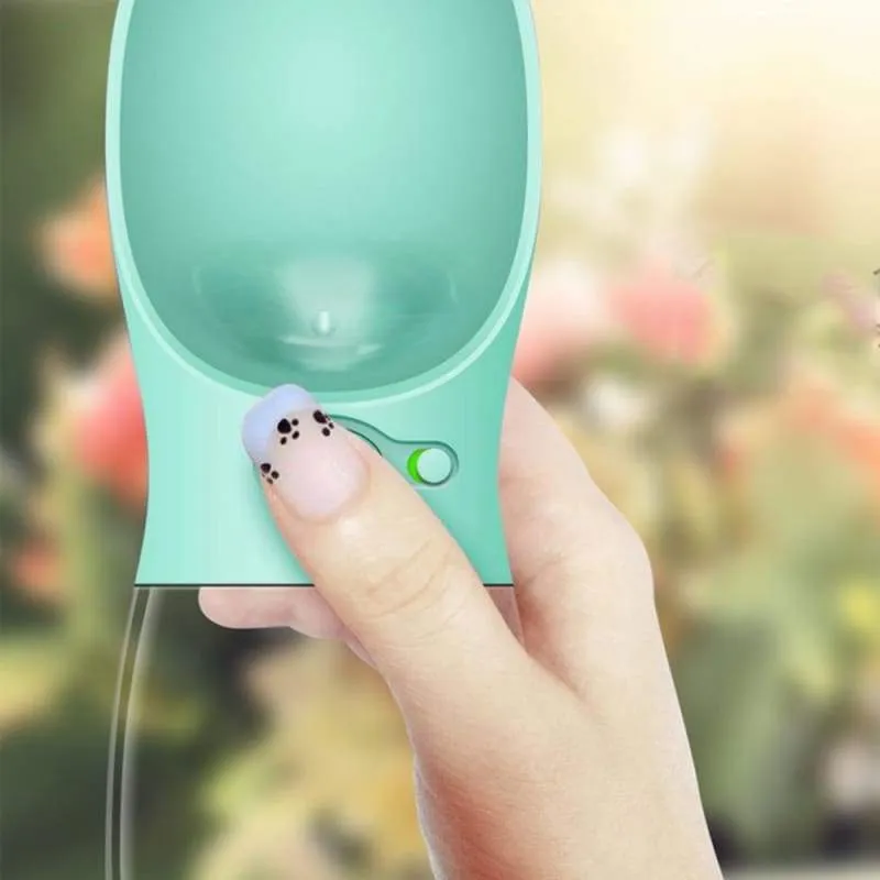 Portable Pet's Water Bottle for Outdoor Traveling